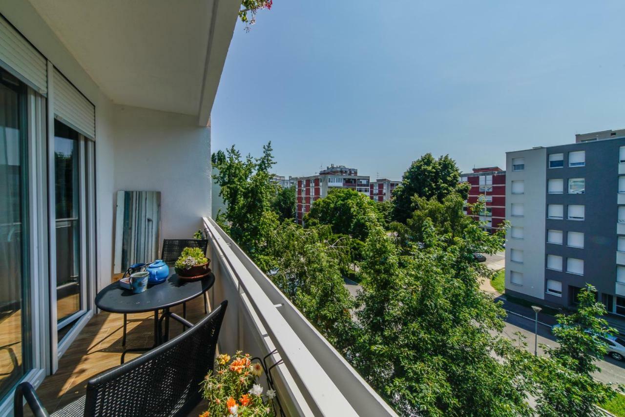 Apartment Happy Day Вараждин Экстерьер фото